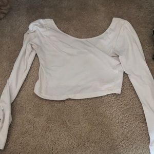White long sleeve crop